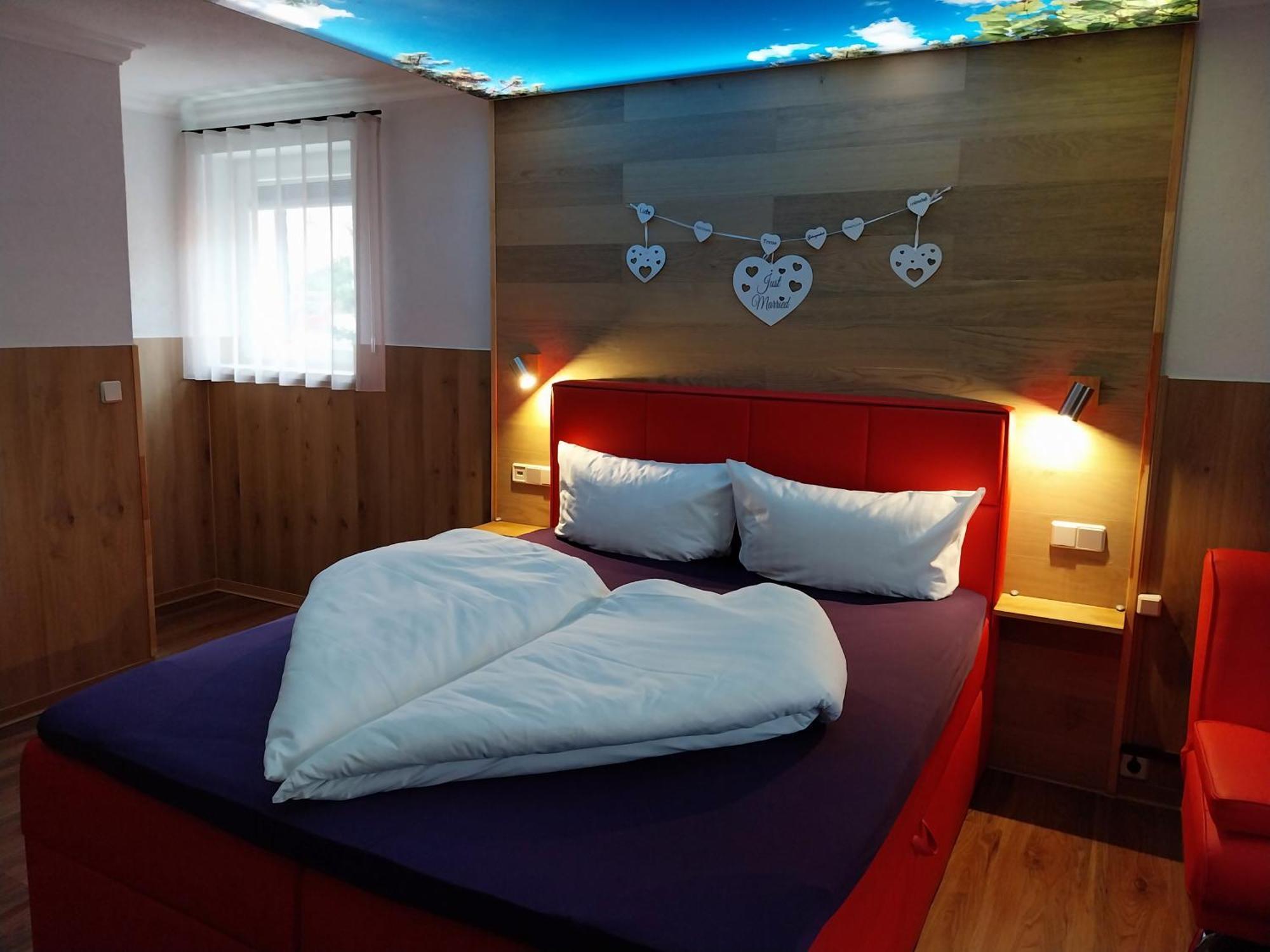 Landhotel Waldschloesschen Mit Gaststube Sohland an der Spree Exterior foto