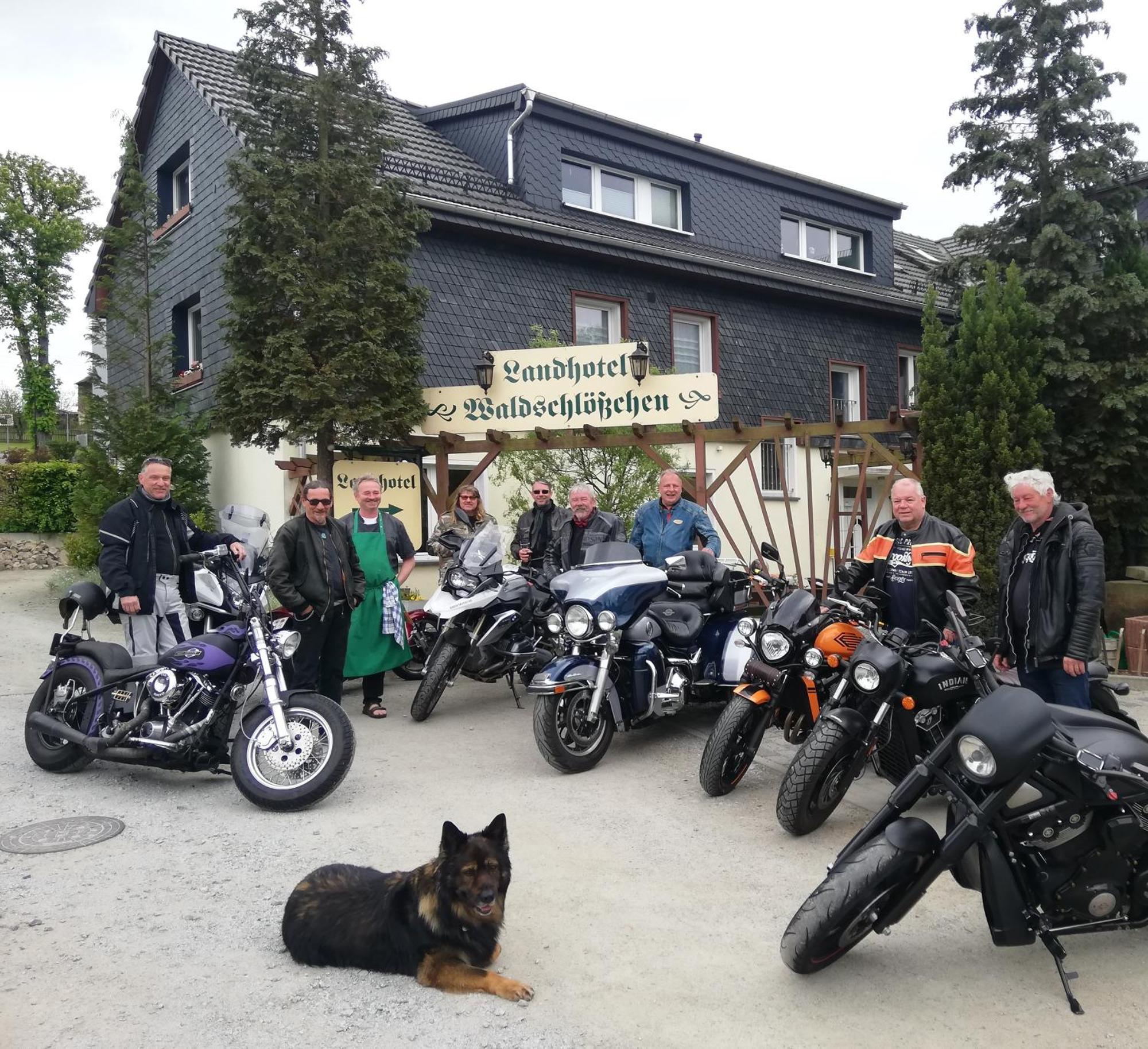 Landhotel Waldschloesschen Mit Gaststube Sohland an der Spree Exterior foto