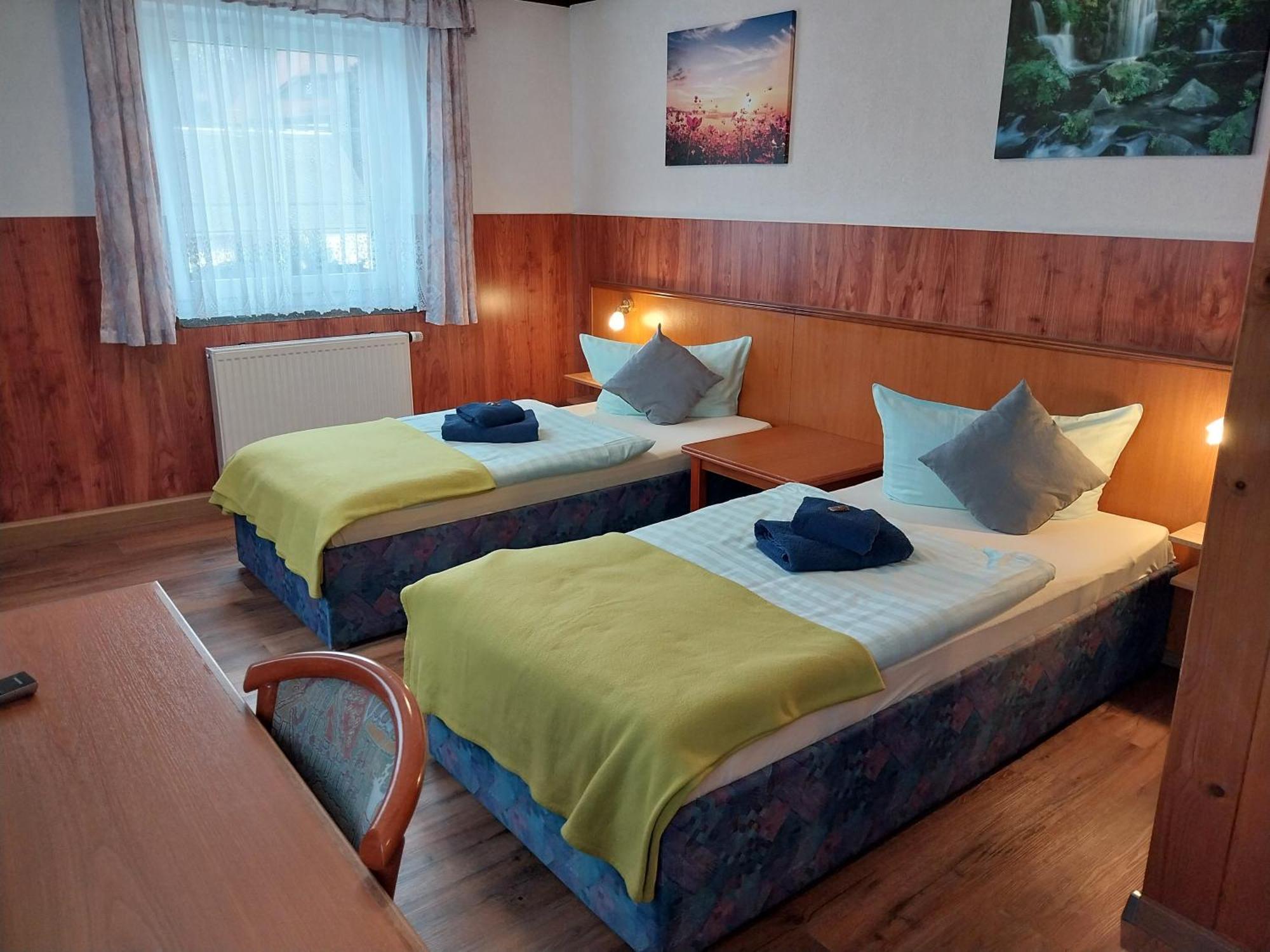 Landhotel Waldschloesschen Mit Gaststube Sohland an der Spree Exterior foto