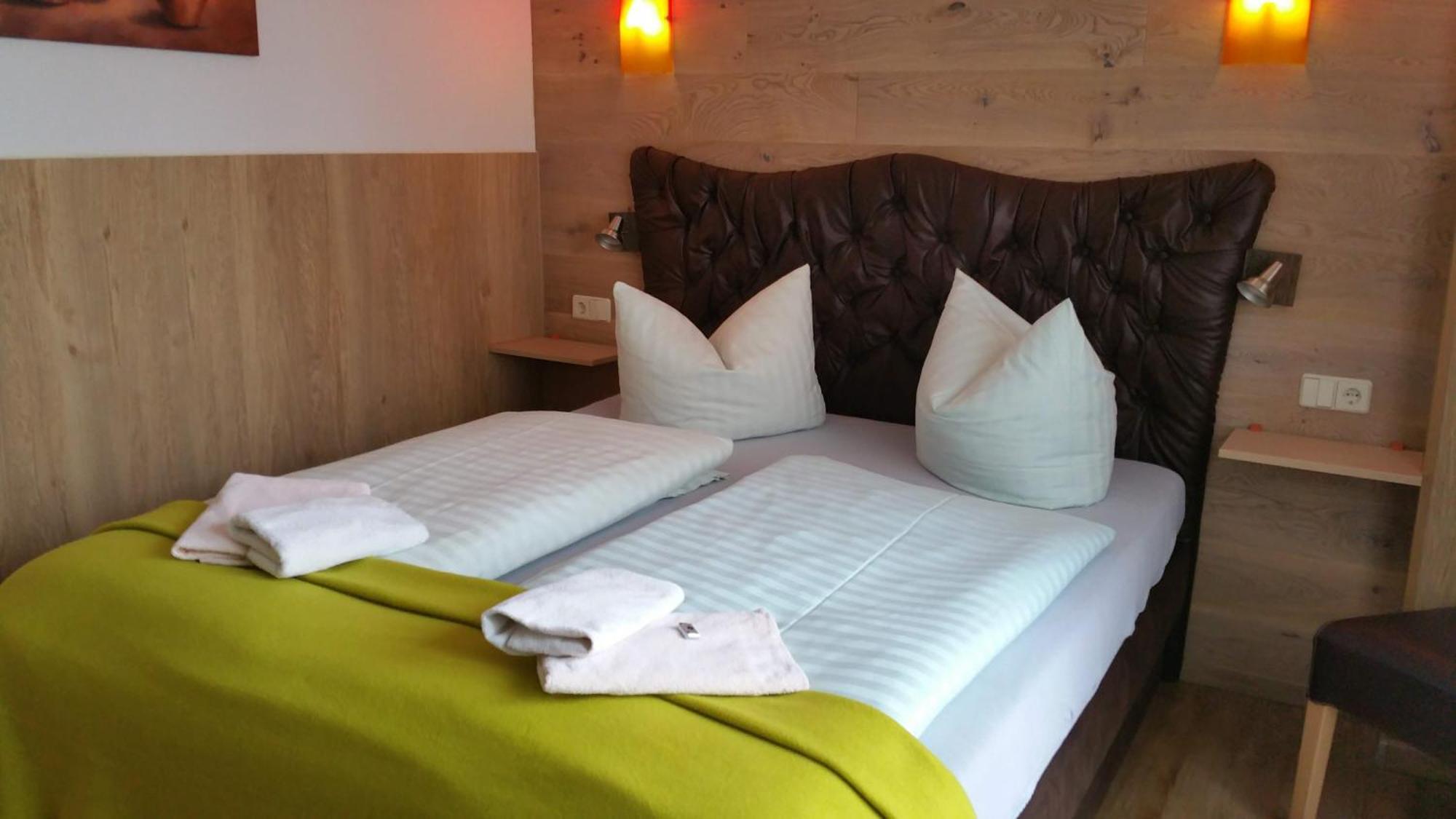 Landhotel Waldschloesschen Mit Gaststube Sohland an der Spree Exterior foto